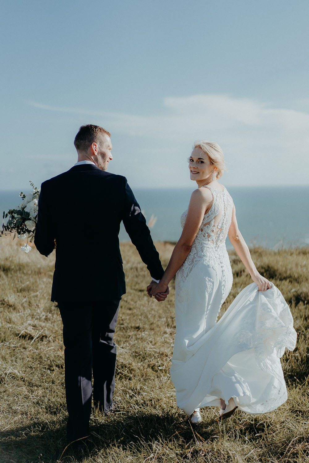 Picturesque Resort Wedding at Castaways 